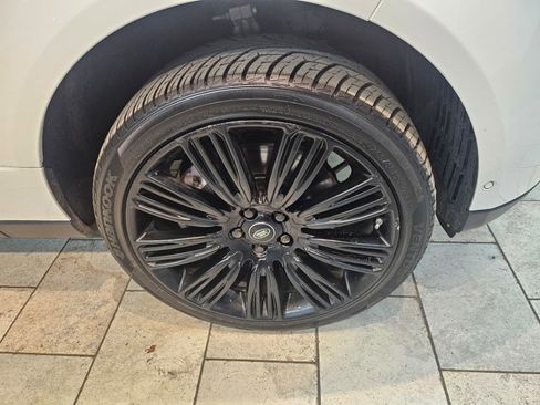 Used 2021 Land Rover Range Rover Westminster Edition image 7