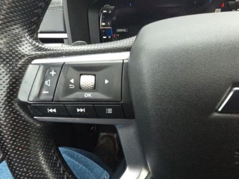 Used 2022 Mitsubishi Outlander SE image 37