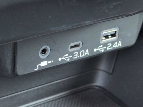 Used 2025 Subaru Impreza 2.0i Sport image 29