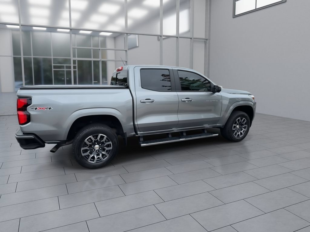 Used 2023 Chevrolet Colorado LT w/ LT Convenience Package III AWD/4WD image 9