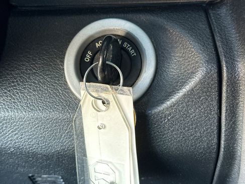 Used 2016 RAM 1500 Tradesman image 22