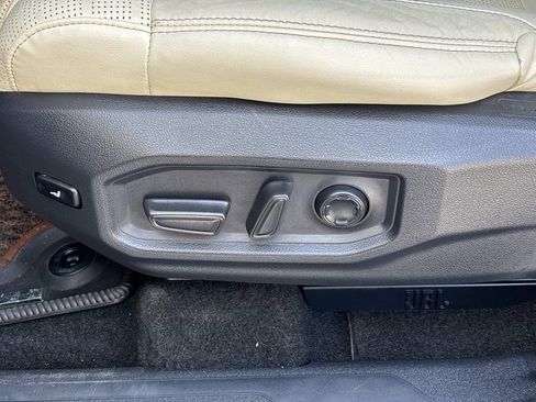 Used 2023 Toyota Tundra 1794 Edition image 11