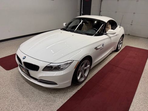 Used 2016 BMW Z4 sDrive28i RWD image 52