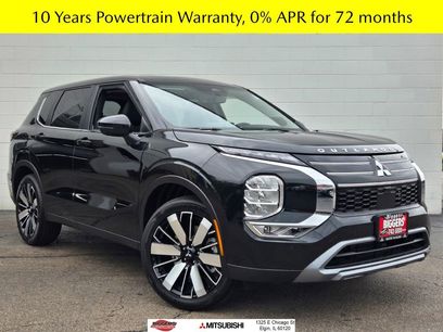 Used 2025 Mitsubishi Outlander SE