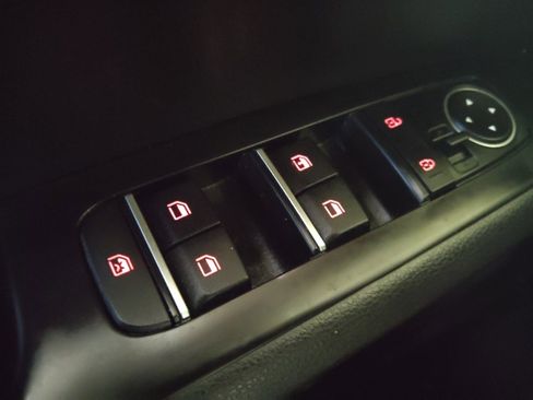 Used 2021 Kia Soul LX FWD image 27