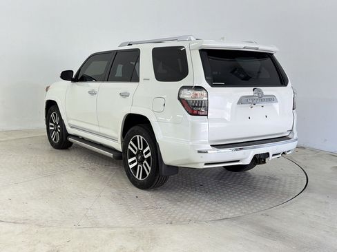 Used 2019 Toyota 4Runner Limited AWD/4WD image 3