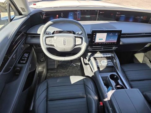 New 2026 Lincoln Nautilus Reserve w/ Jet Appearance Package image 6