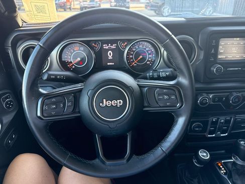 Used 2019 Jeep Wrangler Unlimited Sport S AWD/4WD image 18