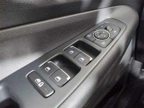 Certified 2023 Hyundai Santa Fe SE image 27