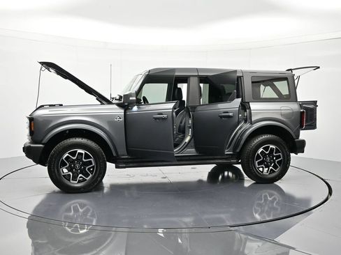 Used 2024 Ford Bronco Outer Banks image 47