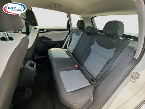 Used 2025 Volkswagen Taos S FWD image 19