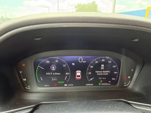 Used 2024 Honda Accord Touring image 13