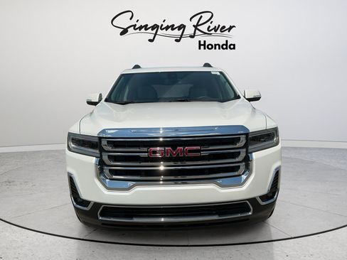 Used 2023 GMC Acadia SLT w/ Preferred Package FWD image 2