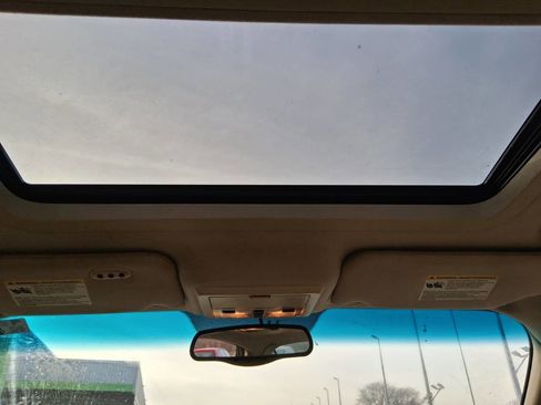 Used 2005 Mercury Montego Premier image 10