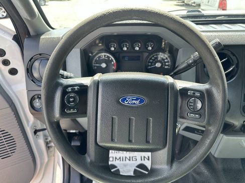 Used 2016 Ford F250 XL w/ XL Appearance Package AWD/4WD image 22