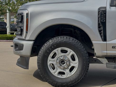 Certified 2024 Ford F250 Lariat w/ Lariat Ultimate Package AWD/4WD image 10