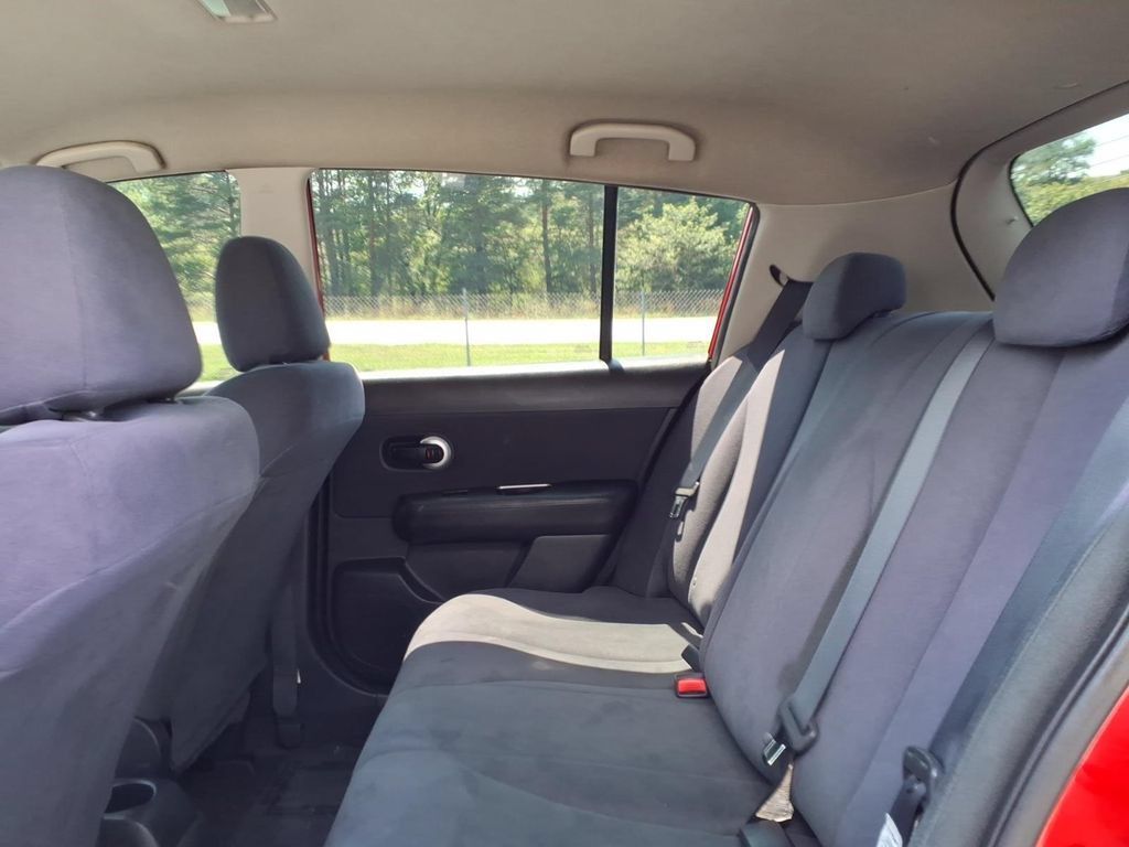 Used 2009 Nissan Versa 1.8 S w/ PWR Pkg FWD image 9