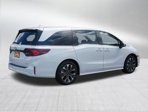 New 2026 Honda Odyssey Elite image 7