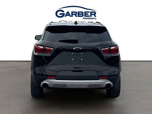 Used 2019 Chevrolet Blazer LT w/ Sound & Technology Package AWD/4WD image 4