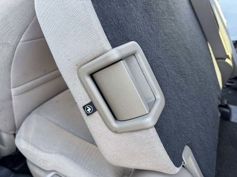 Used 2016 Honda Pilot EX image 45