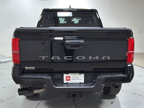 Certified 2025 Toyota Tacoma SR5 image 4
