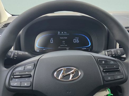 New 2026 Hyundai Venue SE FWD image 32