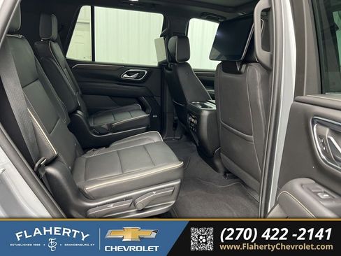 Used 2023 Chevrolet Tahoe Premier w/ Advanced Technology Package image 13