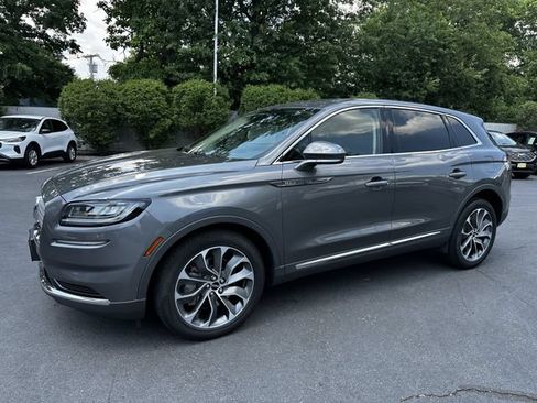 Certified 2023 Lincoln Nautilus Reserve AWD/4WD image 9