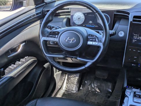 Used 2024 Hyundai Tucson Limited AWD/4WD image 16