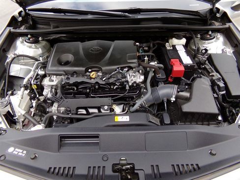 Used 2022 Toyota Camry SE FWD image 46