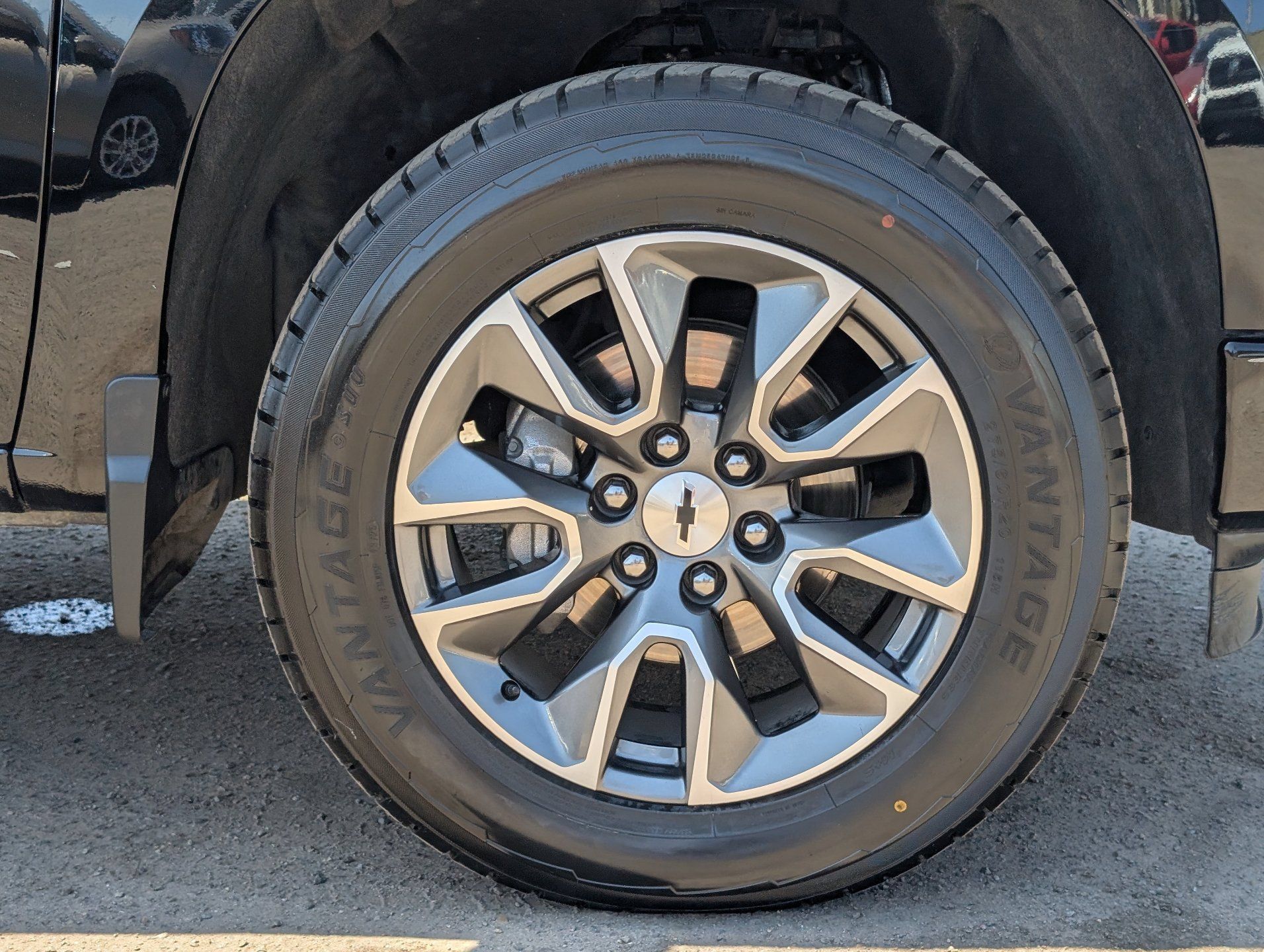 Certified 2022 Chevrolet Silverado 1500 RST AWD/4WD image 6