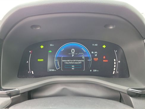 Used 2025 Toyota Camry LE w/ Convenience Package image 24