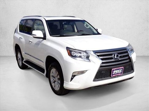 Used 2015 Lexus GX 460 image 6