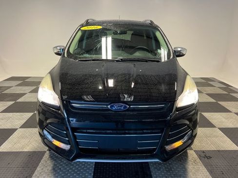 Used 2016 Ford Escape SE w/ SE Chrome Package FWD image 2