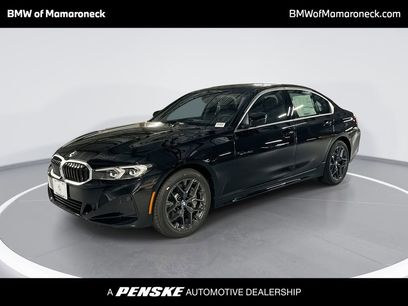 New 2025 BMW 330i xDrive Sedan w/ Convenience Package