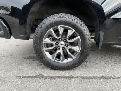 Used 2022 Chevrolet Silverado 1500 RST w/ RST All Star Premium Package image 11