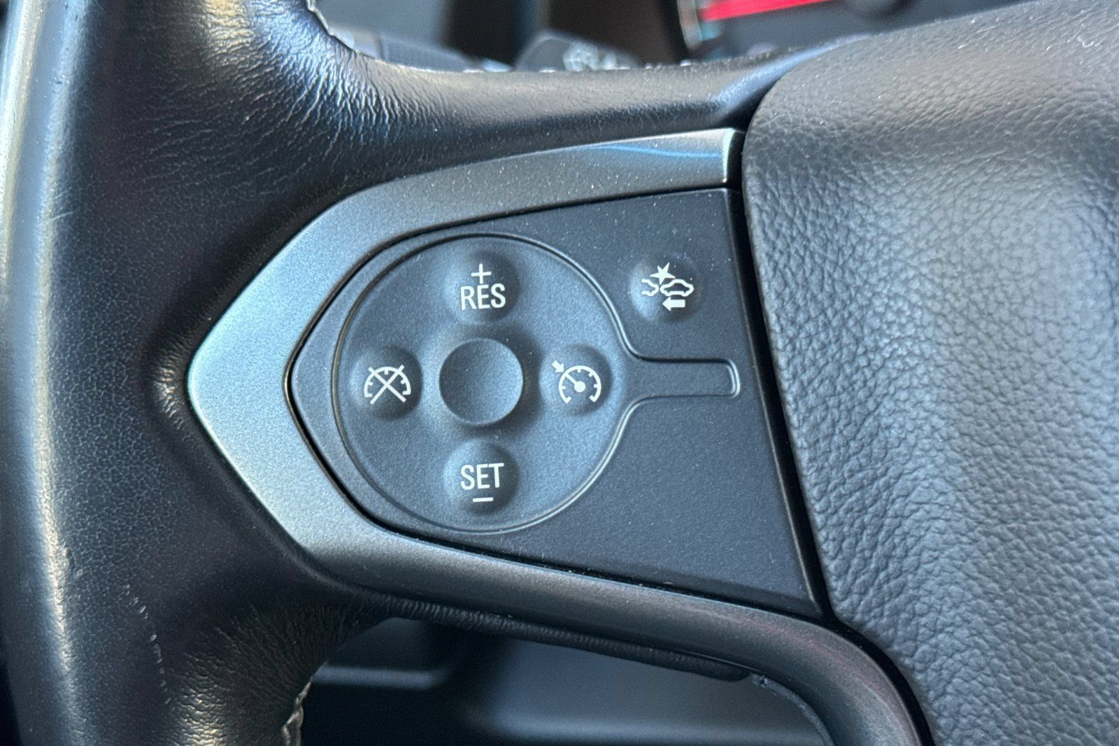 Used 2019 Chevrolet Tahoe LT AWD/4WD image 27