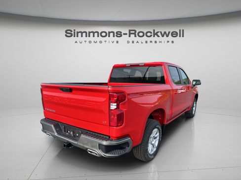 New 2026 Chevrolet Silverado 1500 LT w/ Z71 Off-Road Package AWD/4WD image 5
