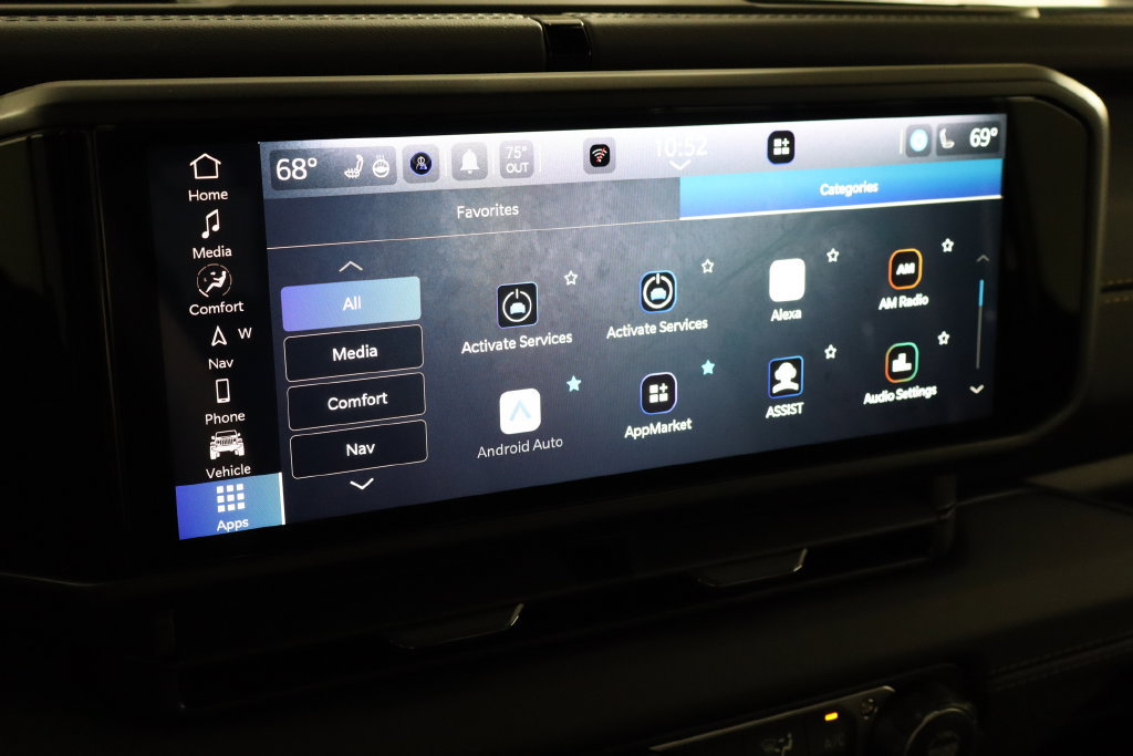 New 2027 Jeep Wrangler Unlimited Sahara AWD/4WD image 36