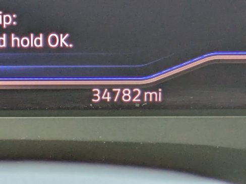 Used 2023 Volkswagen Atlas SE image 40