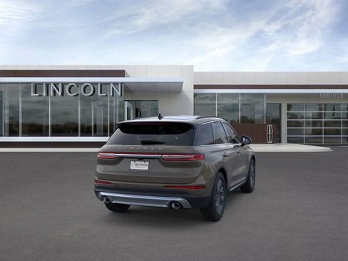New 2026 Lincoln Corsair Premiere image 8