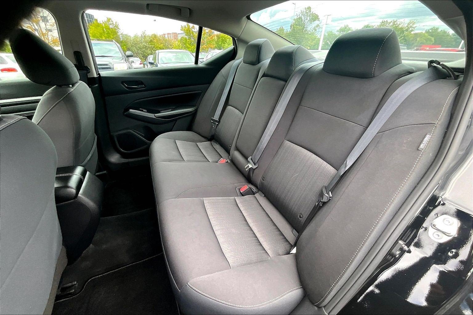 Used 2023 Nissan Altima 2.5 SV w/ SV Premium Package FWD image 25