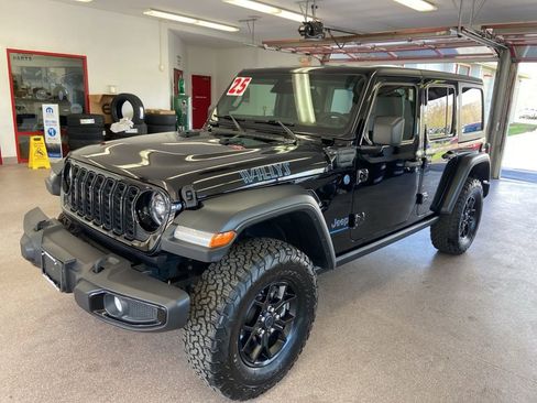 Certified 2025 Jeep Wrangler Unlimited Sport S 4xe AWD/4WD image 3