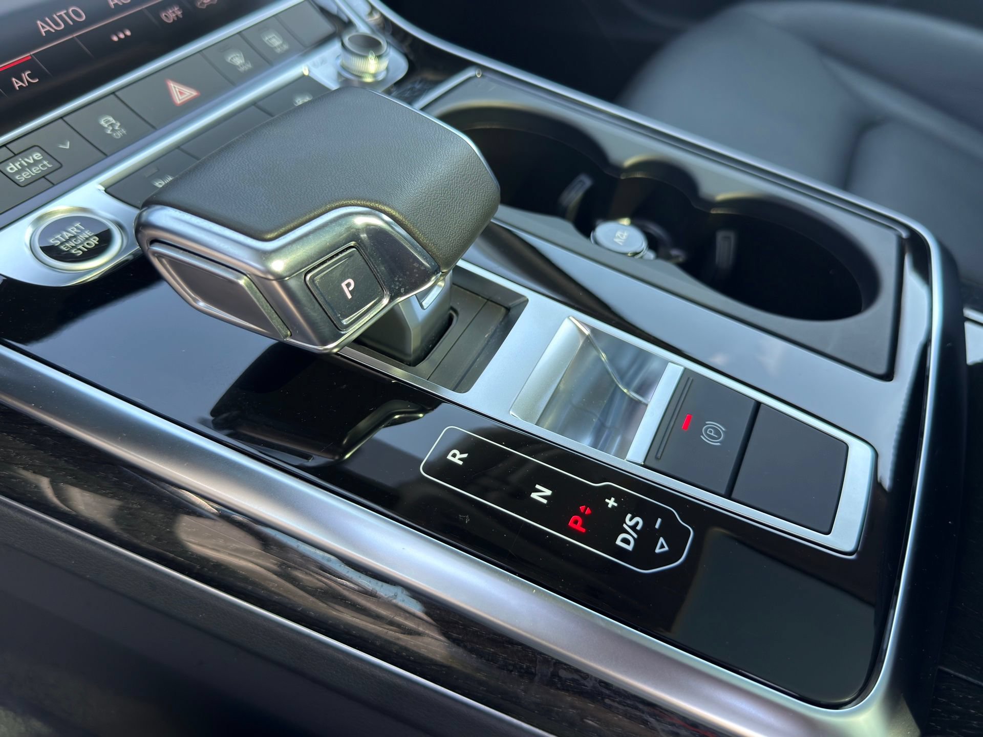 Certified 2022 Audi Q7 3.0T Premium AWD/4WD image 13