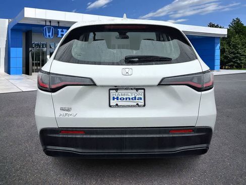 Certified 2024 Honda HR-V LX image 23
