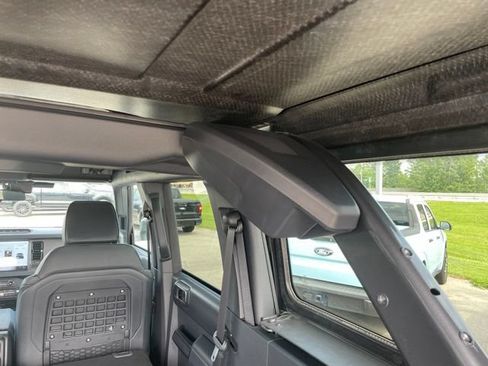 Used 2025 Ford Bronco Badlands AWD/4WD image 72