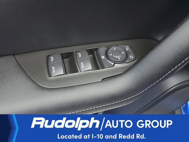 Used 2025 Chevrolet Blazer LT FWD image 12