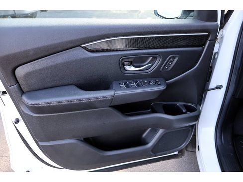 Used 2024 Honda Pilot Elite image 30