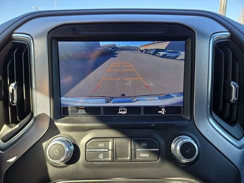 Used 2021 GMC Sierra 1500 SLT w/ X31 Off-Road Package AWD/4WD image 26