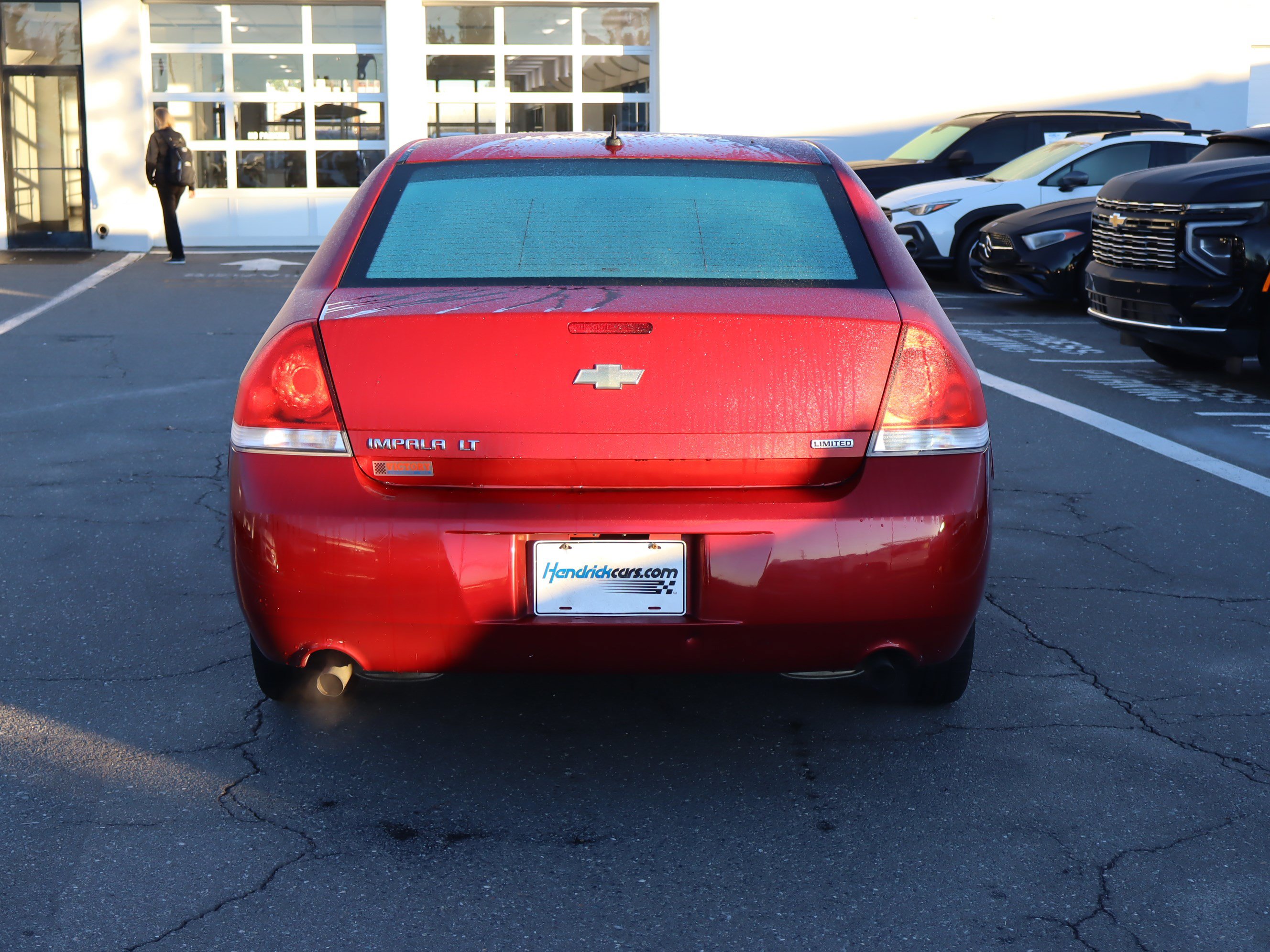 Used 2015 Chevrolet Impala LT w/ LT Sunroof Package FWD image 9
